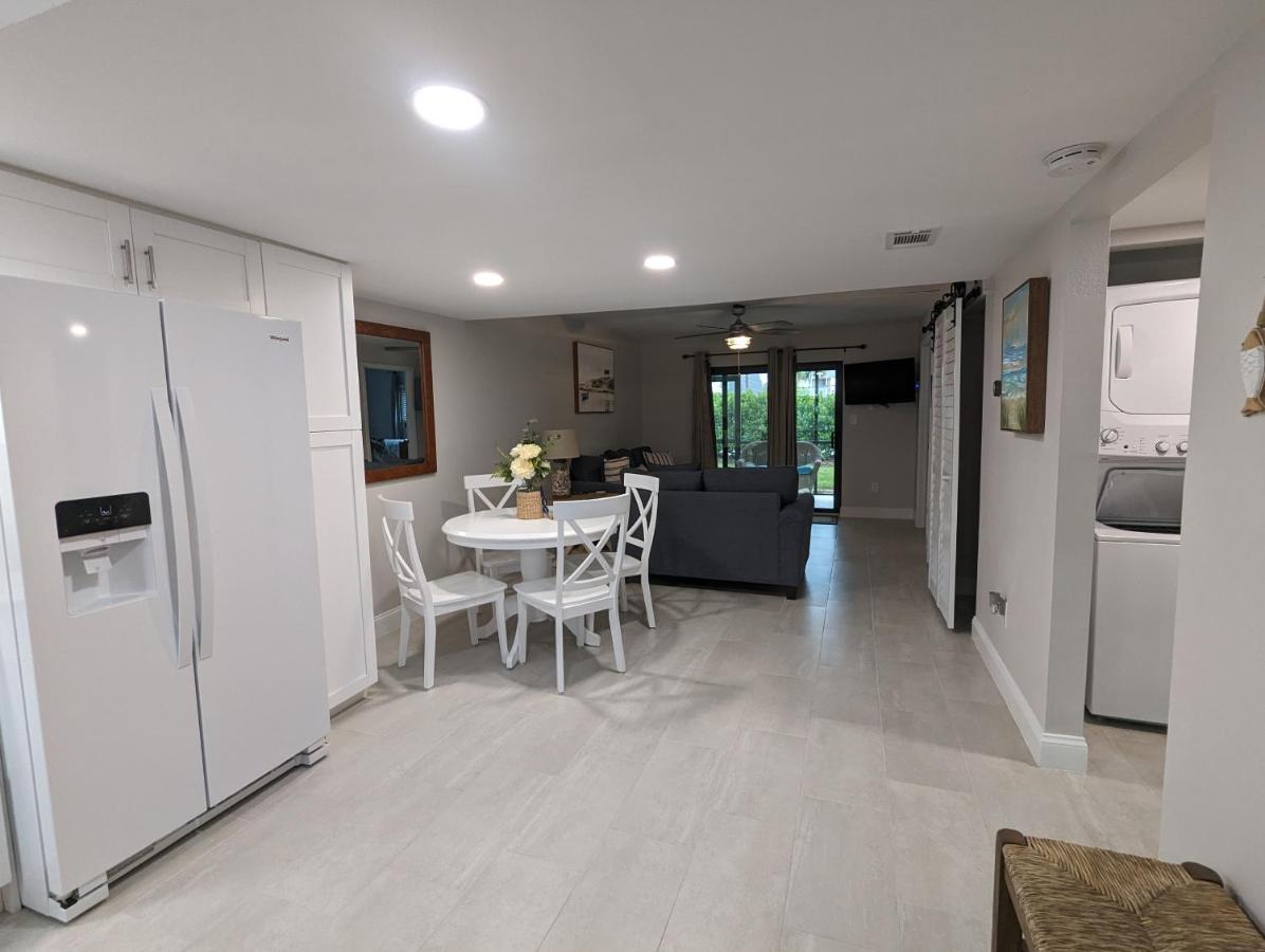 New Condo! Just 15 Min To Ft Myers And Sanibel Beach! Great Location!! Fort Myers Exterior photo