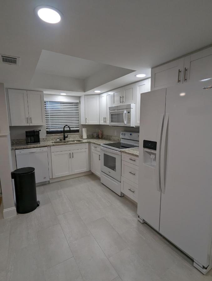 New Condo! Just 15 Min To Ft Myers And Sanibel Beach! Great Location!! Fort Myers Exterior photo